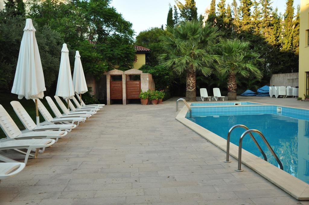 Ayvalı Palm Court Suites מראה חיצוני תמונה