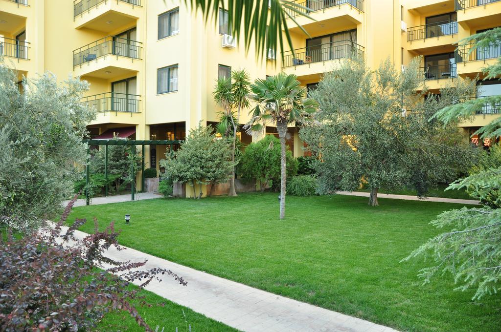 Ayvalı Palm Court Suites מראה חיצוני תמונה