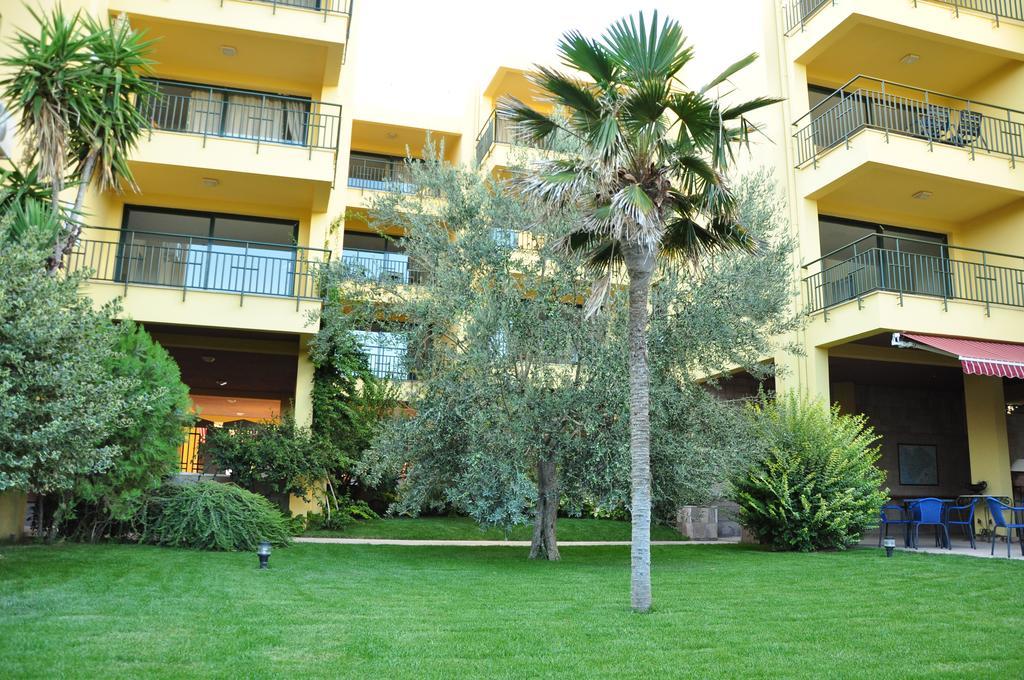 Ayvalı Palm Court Suites מראה חיצוני תמונה